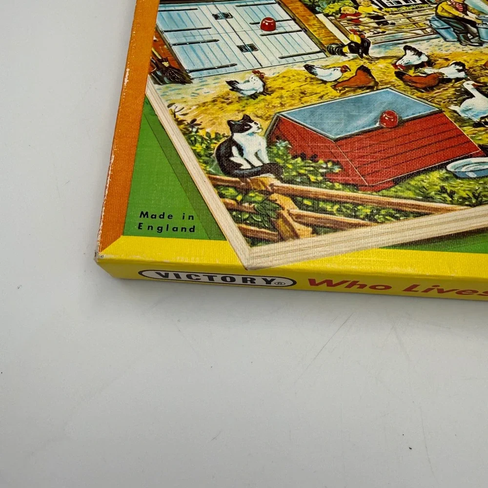 Victory Who Lives Here Vintage 1977 Plywood Play Tray Farm Puzzle England